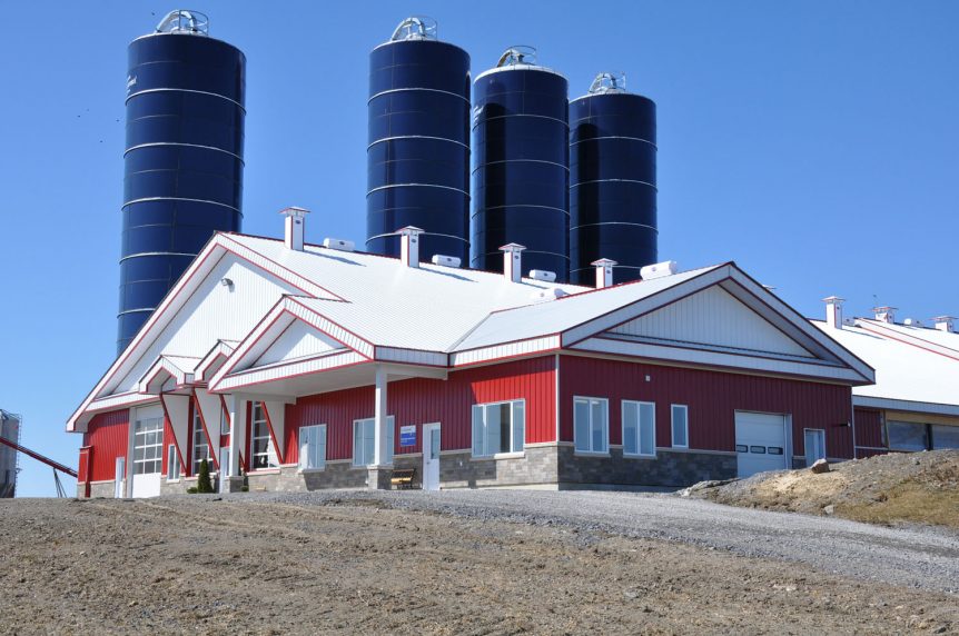 2010 Boundary Acres Farm 15